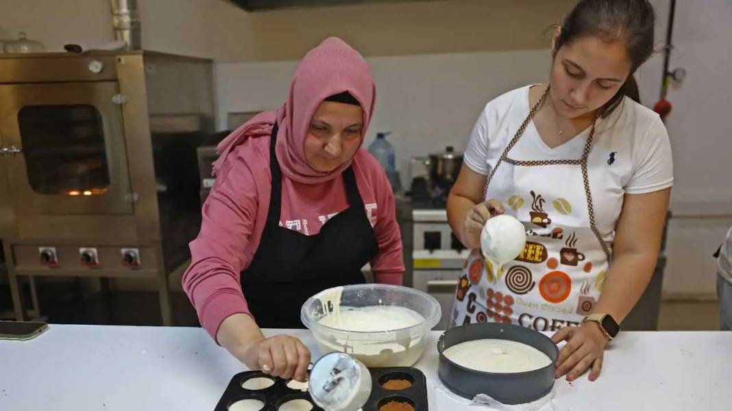 Ücretsiz Kurslar Pastacılıktan El Sanatlarına Kadar Meslek Kapısı Aralıyor! 1